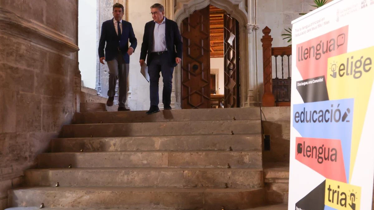 Mazón aplicará el próximo curso el veto a los autores catalanes en la asignatura de Valenciano