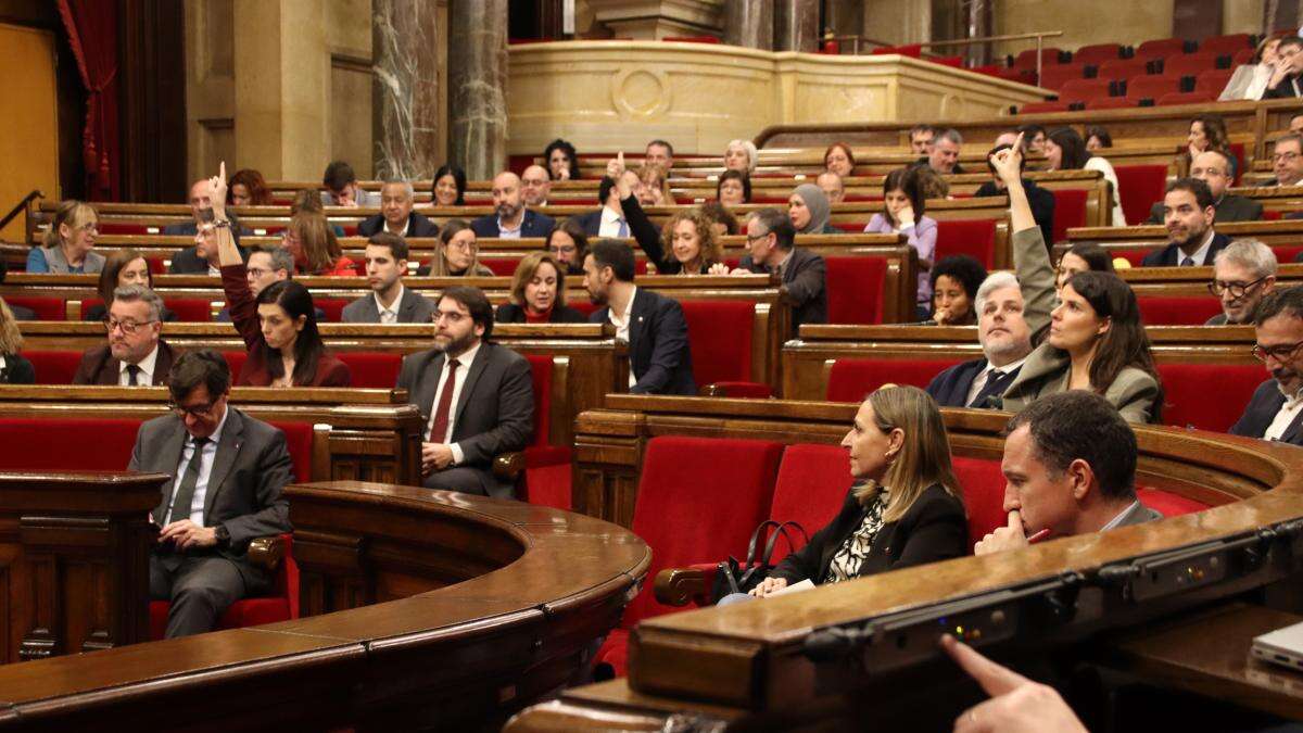 Los grupos del Parlament se conjuran para agilizar la tramitación de leyes