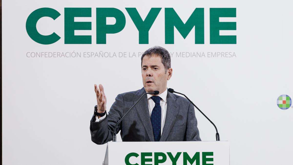 Cuerva rectifica y acepta el voto delegado en las elecciones de Cepyme