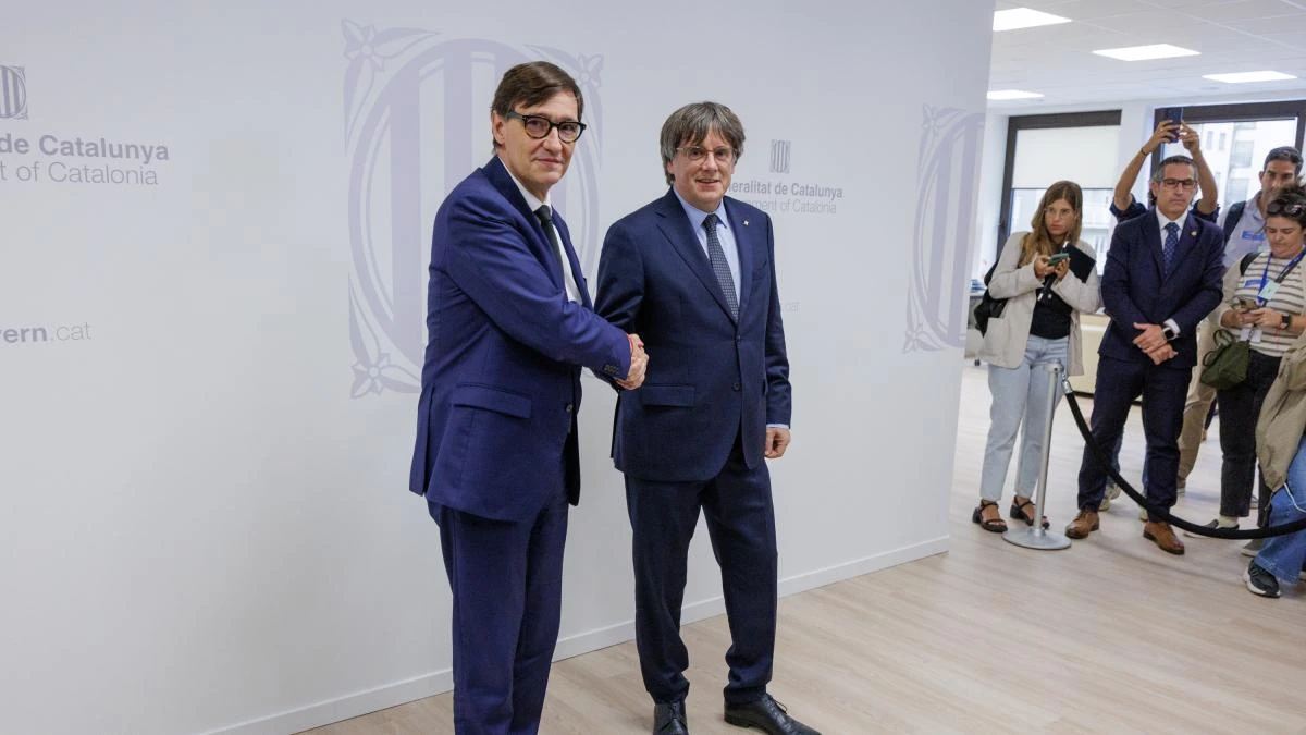 Socialistas y Junts: la relación va por barrios