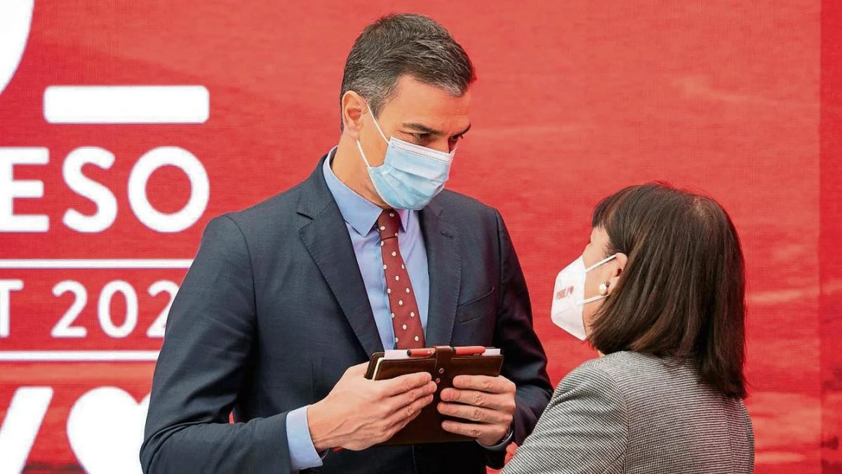 Sánchez reorienta su estrategia para movilizar al electorado progresista