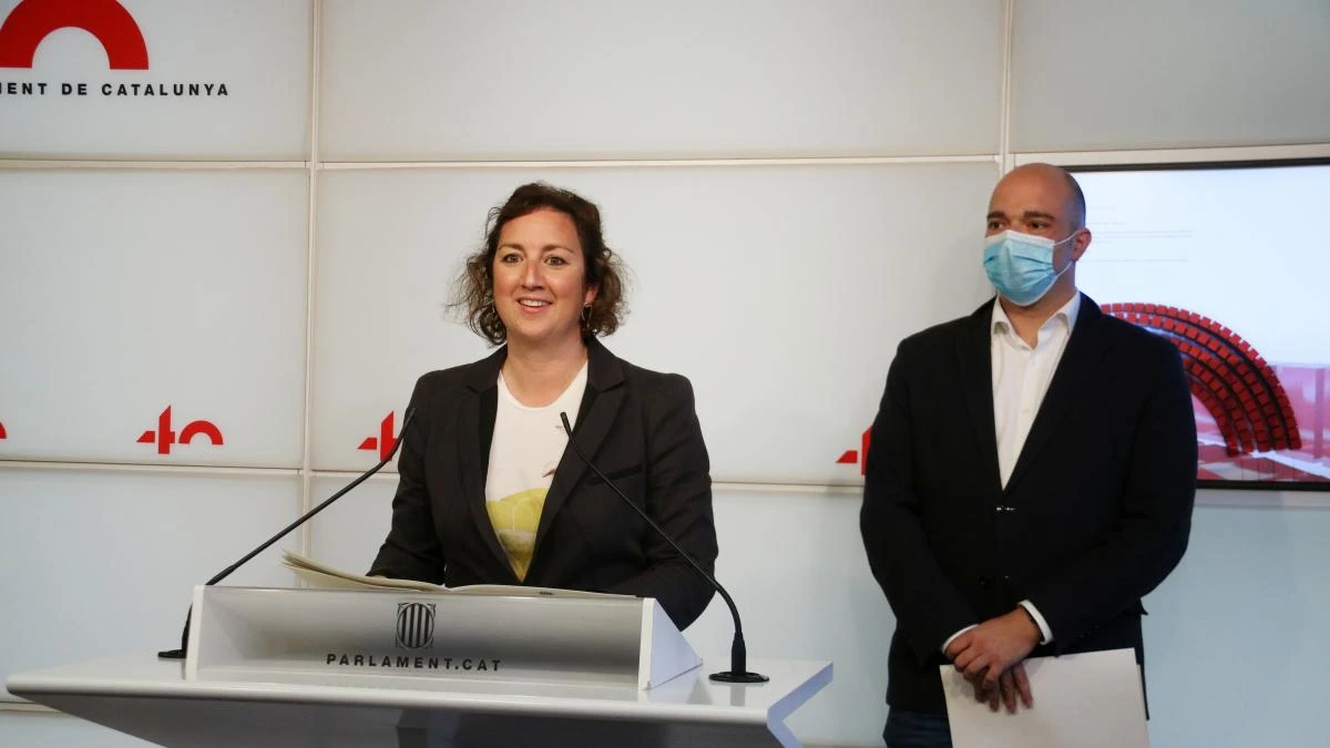 El PSC pide a Aragonès que comparezca ante el pleno por la crisis y los fondos europeos