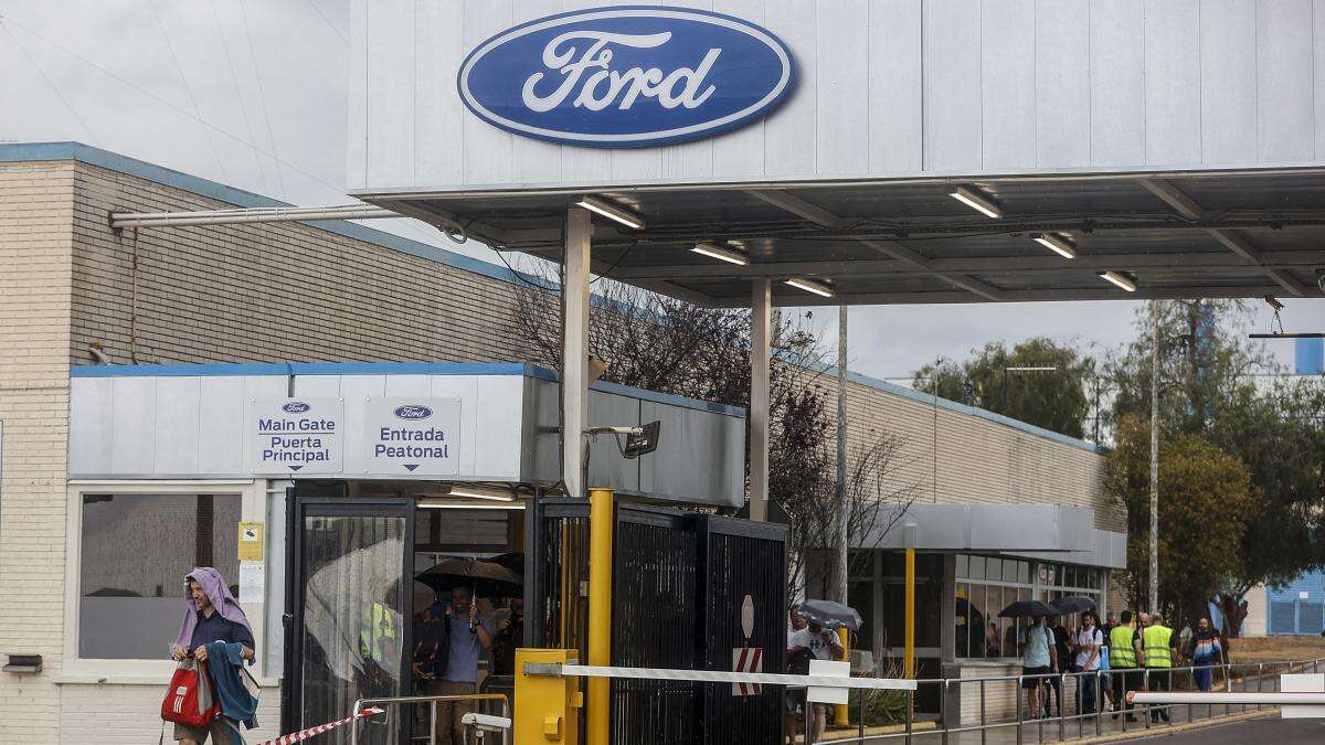 La factoría Ford de Almussafes retoma parcialmente la actividad este lunes