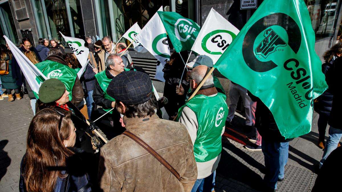 Díaz pide impugnar un convenio de Madrid por restringir el derecho de protesta de empleados públicos