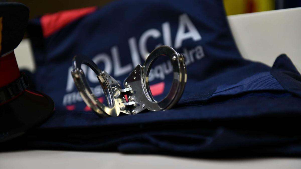 Desarticulada una banda de narcos en Barcelona tras el hallazgo de un cadáver enterrado en cal