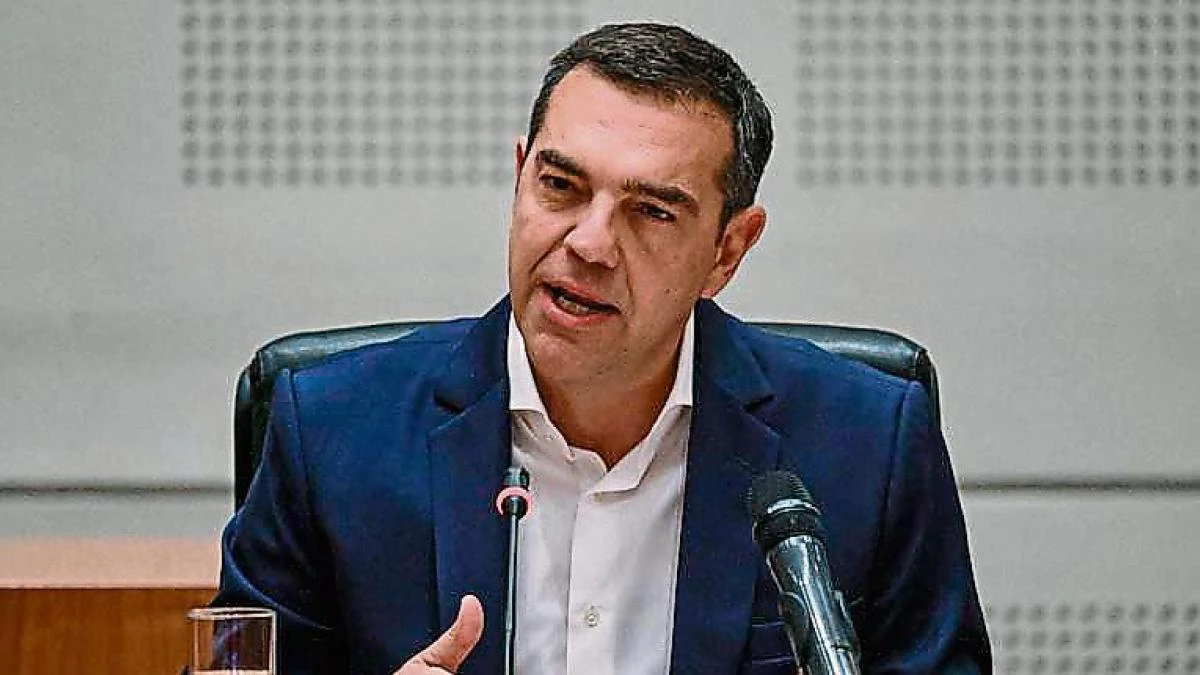 El ex primer ministro griego Alexis Tsipras deja su escaño y podría formar un nuevo partido