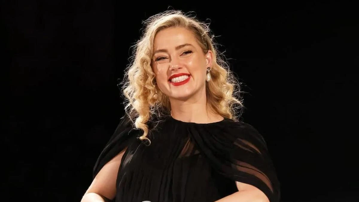 Amber Heard, madre de gemelos en solitario