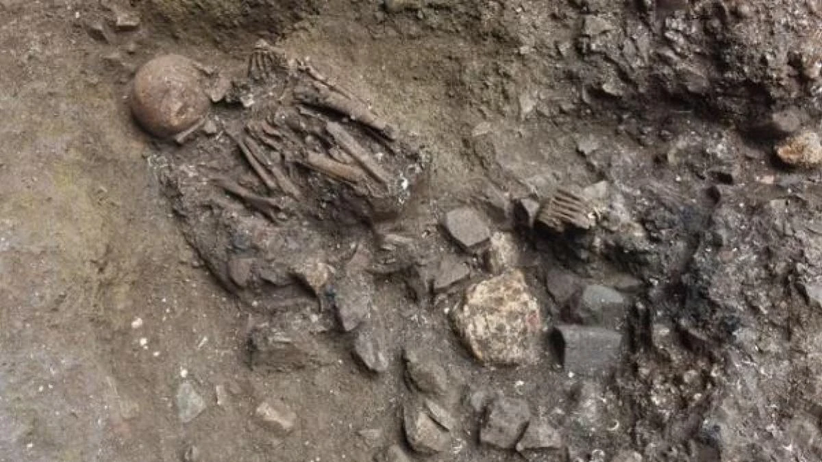 El esqueleto de una mujer de hace 7.000 años desvela un linaje “fantasma” aislado durante milenios y que dio origen a los pueblos tibetanos