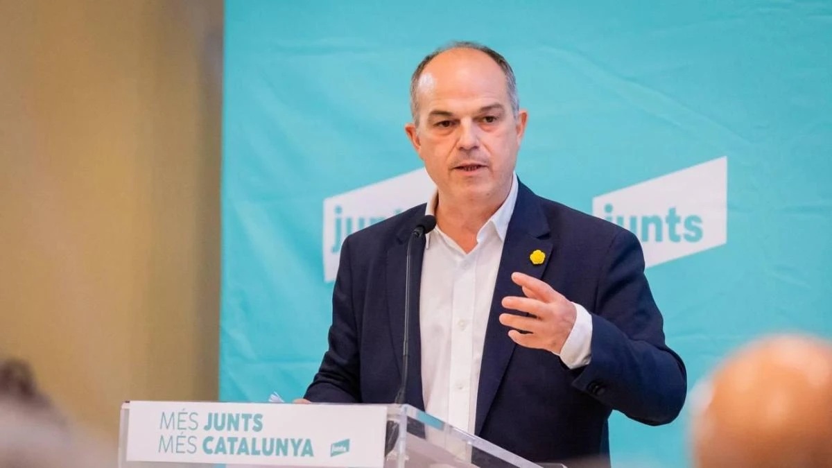 Junts ve más cerca la oficialidad del catalán y subraya la implicación del Gobierno “al máximo nivel”