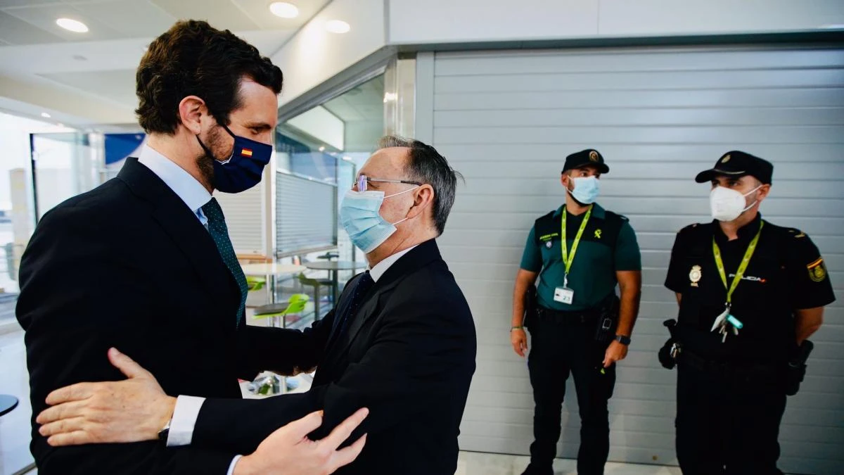 Casado se niega a responder cualquier pregunta sobre la imputación de Cospedal