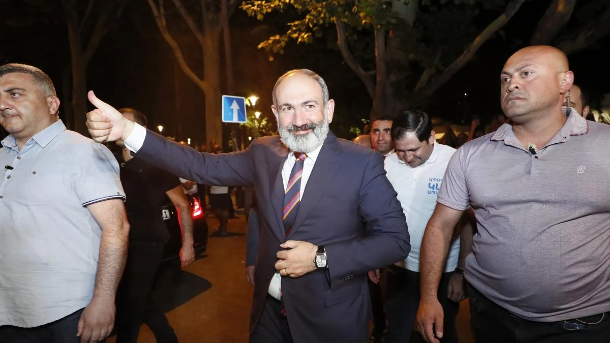 Pashinián resiste a la vieja clase política y gana las elecciones parlamentarias