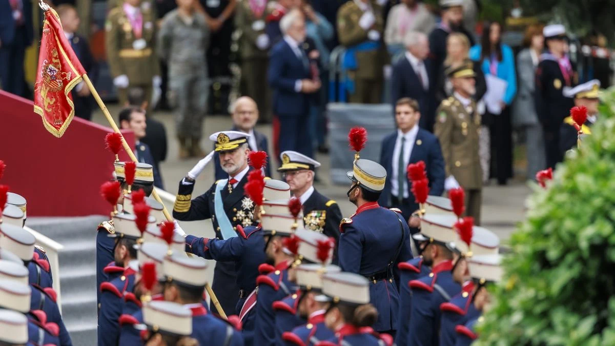 Un Doce de Octubre más pausado recupera el tono institucional, que solo rompe Vox