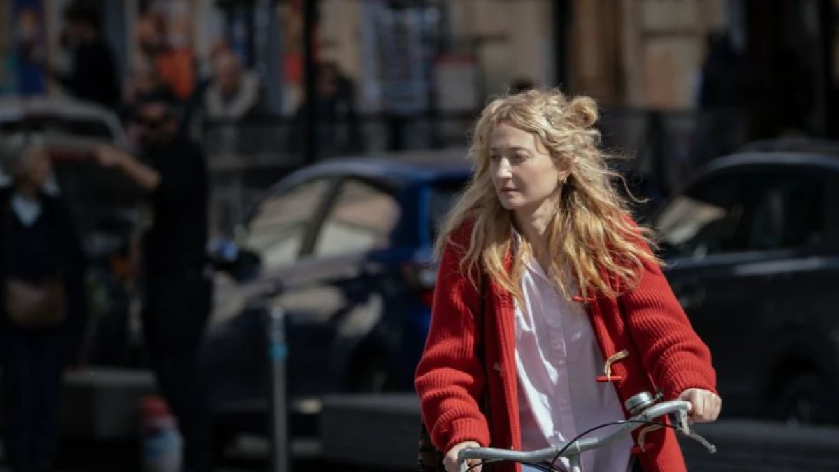 Isabel Coixet, cineasta: “Si fuera a morir ya, me tomaría todas las drogas y el champán del mundo’