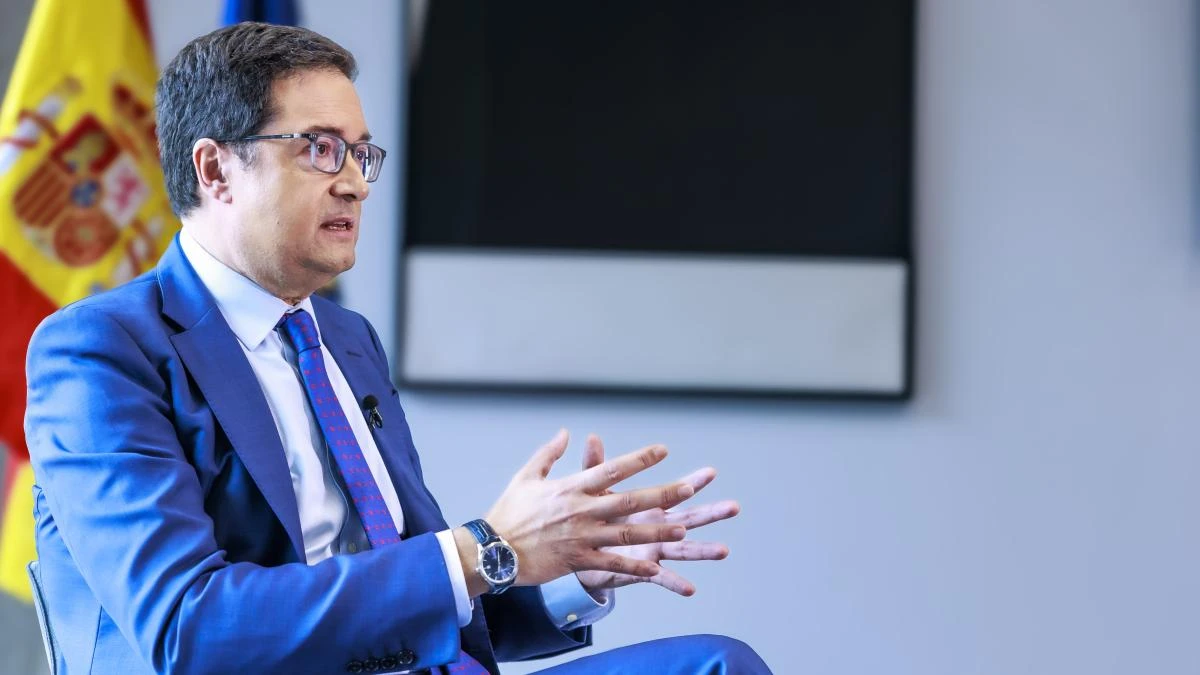 Óscar López: “Junts debe elegir entre avanzar o volver a la España del nodo”