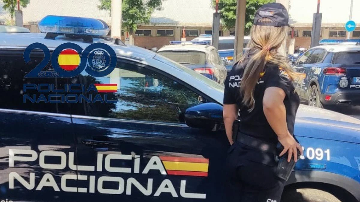 Se aprovechan de un matrimonio de ancianos y les roban haciéndose pasar por trabajadores de servicios sociales en Sevilla