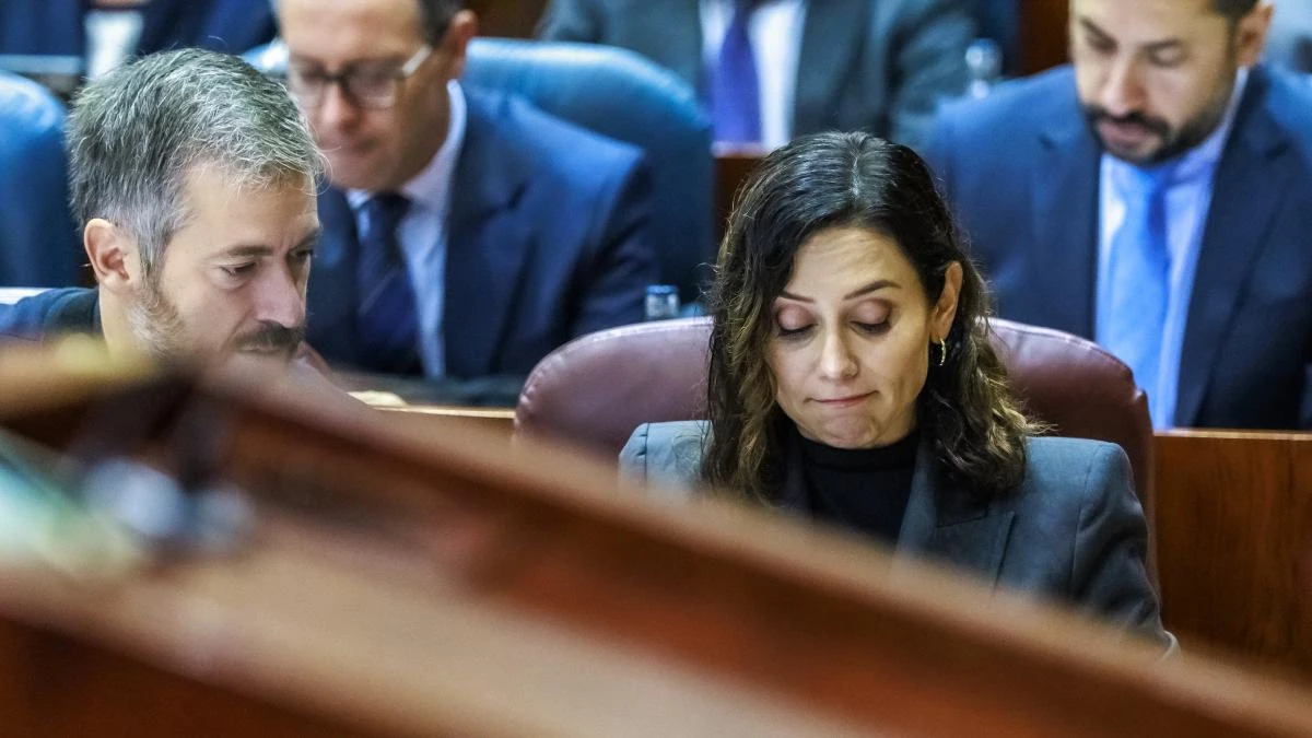 Ayuso estalla en la Asamblea y tacha al PSOE de ser “lo peor que ha tenido España”