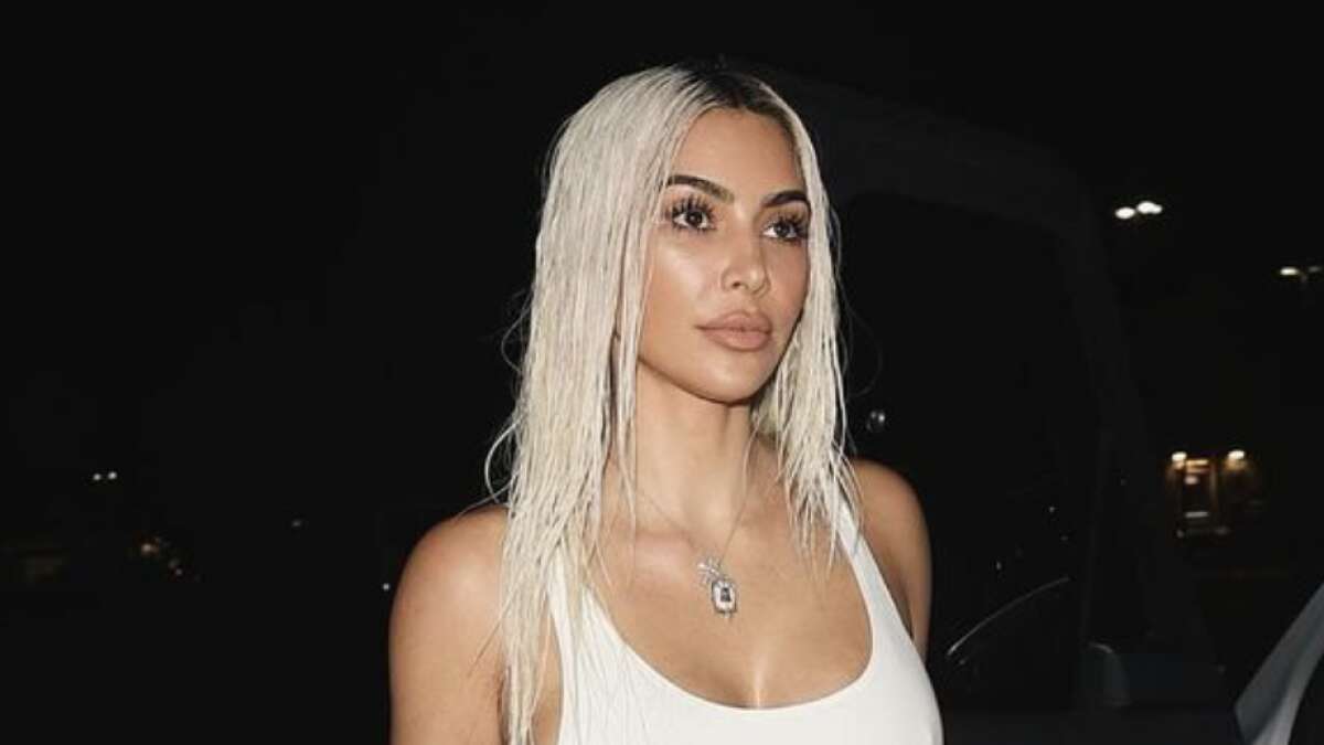 Kim Kardashian documenta una noche de Halloween llena de calabazas y diversión familiar