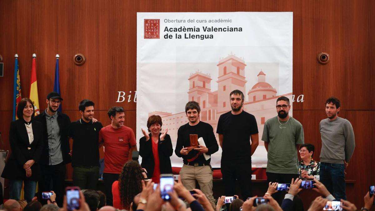 La AVL rechaza que el valenciano sea una lengua impuesta: no se puede imponer lo que es propio