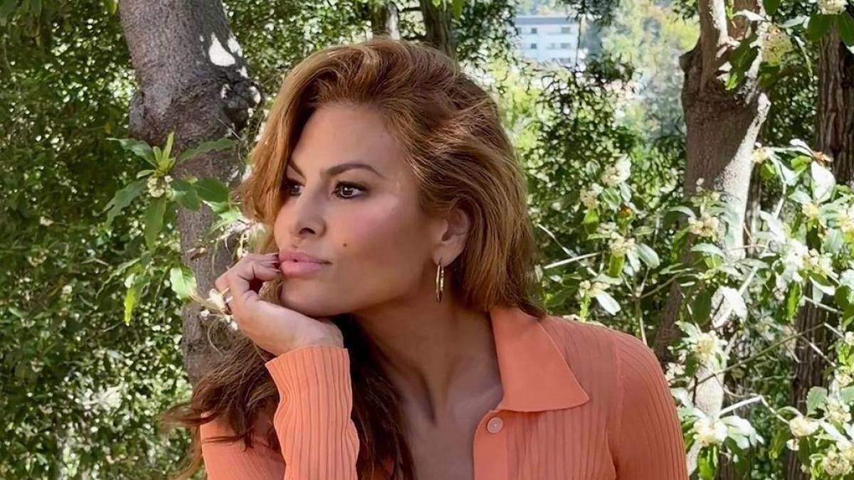 La curiosa explicación de Eva Mendes a por qué sus hijas no tienen acceso a Internet: “Es extremo, lo sé”