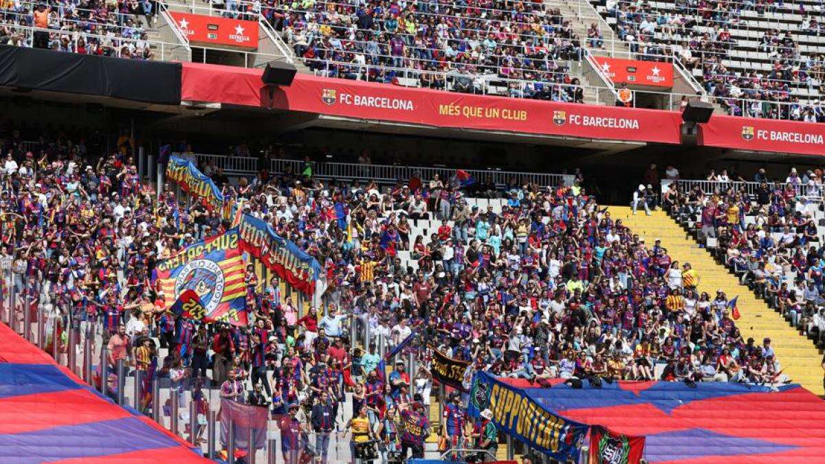 Duro aviso del FC Barcelona a su propia grada de animación