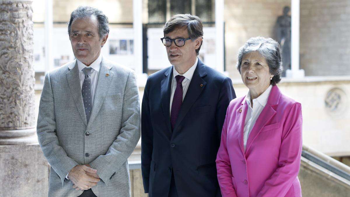 El president Illa recibe en Palau a Societat Civil Catalana