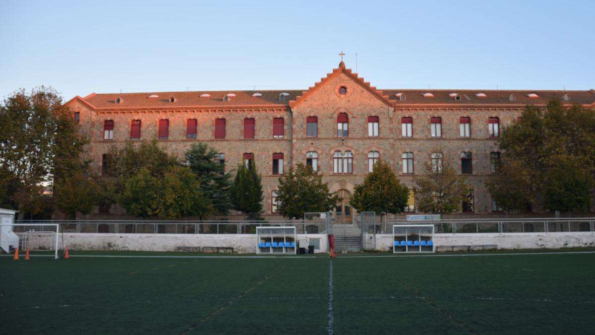 Nuevo intento masivo de estafa en Catalunya: familias de La Salle y los Maristas reciben correos que les reclaman cuotas falsas