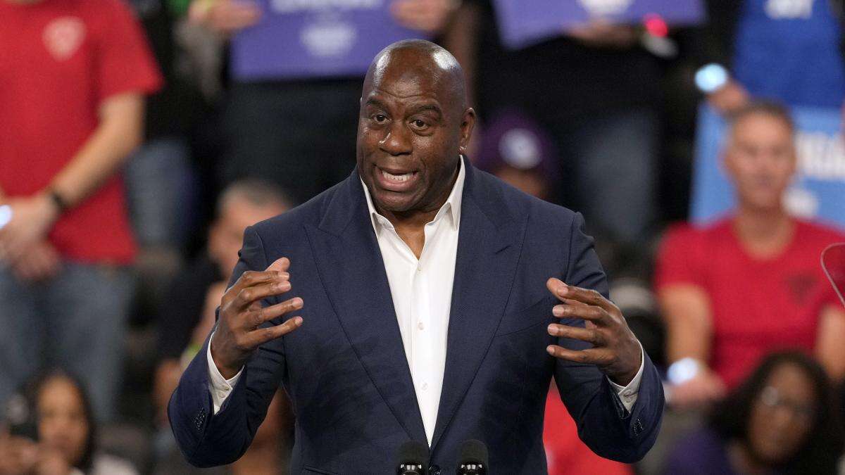 'Magic' Johnson bendice a Doncic: “Es un gran movimiento a largo plazo para los Lakers”