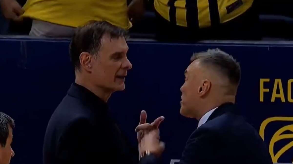 Encontronazo y bronca entre Jasikevicius y Bartzokas: “Fue muy irrespetuoso”