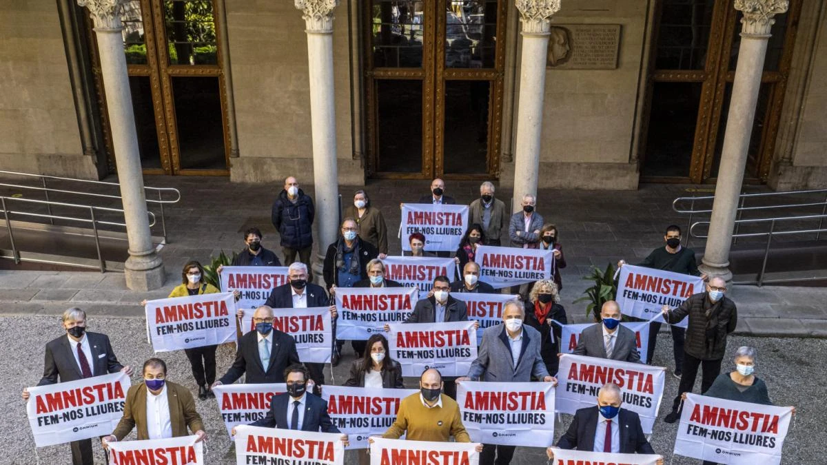 Rectores de universidades públicas catalanas piden la amnistía 