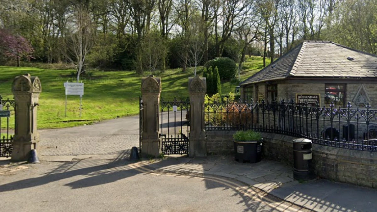 Muere un niño de 4 años tras caerle encima una lápida en un cementerio