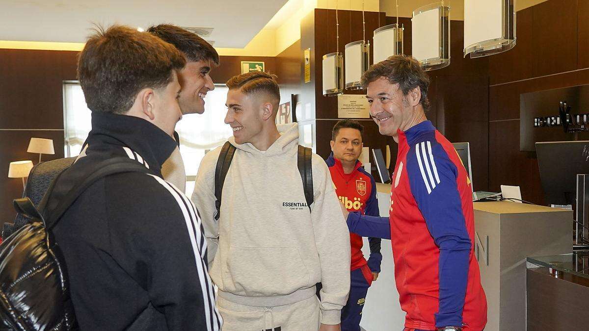 Fermín, Gerard Martín y Pablo Torre, desconvocados por el Barcelona-Osasuna del jueves