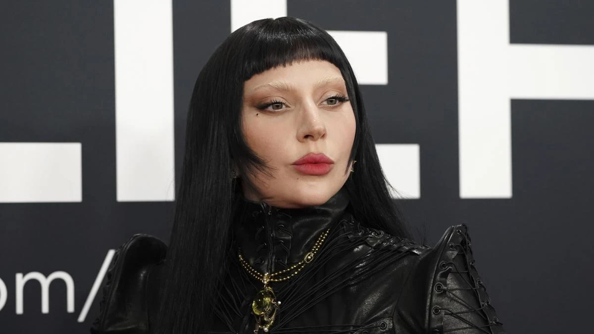 Lady Gaga regala pizzas a sus fans en Copacabana, donde el sábado ofrece un concierto gratuito