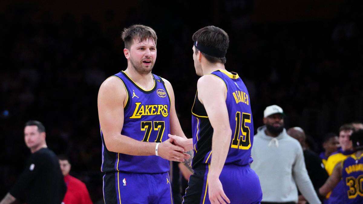 Pelea y triunfo de los Lakers con un Doncic que roza el triple-doble