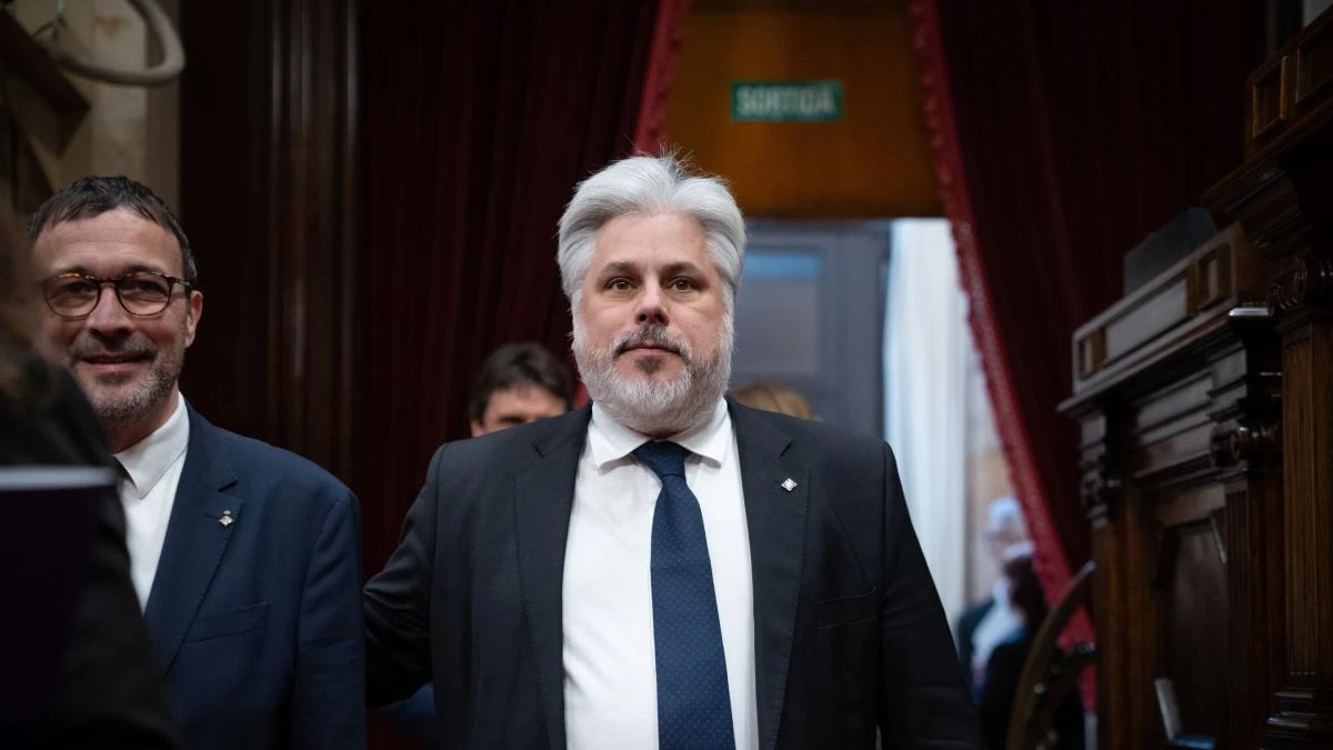 Junts achaca a Illa “falta de liderazgo” ante el apagón y apunta a una comunicación “nefasta”