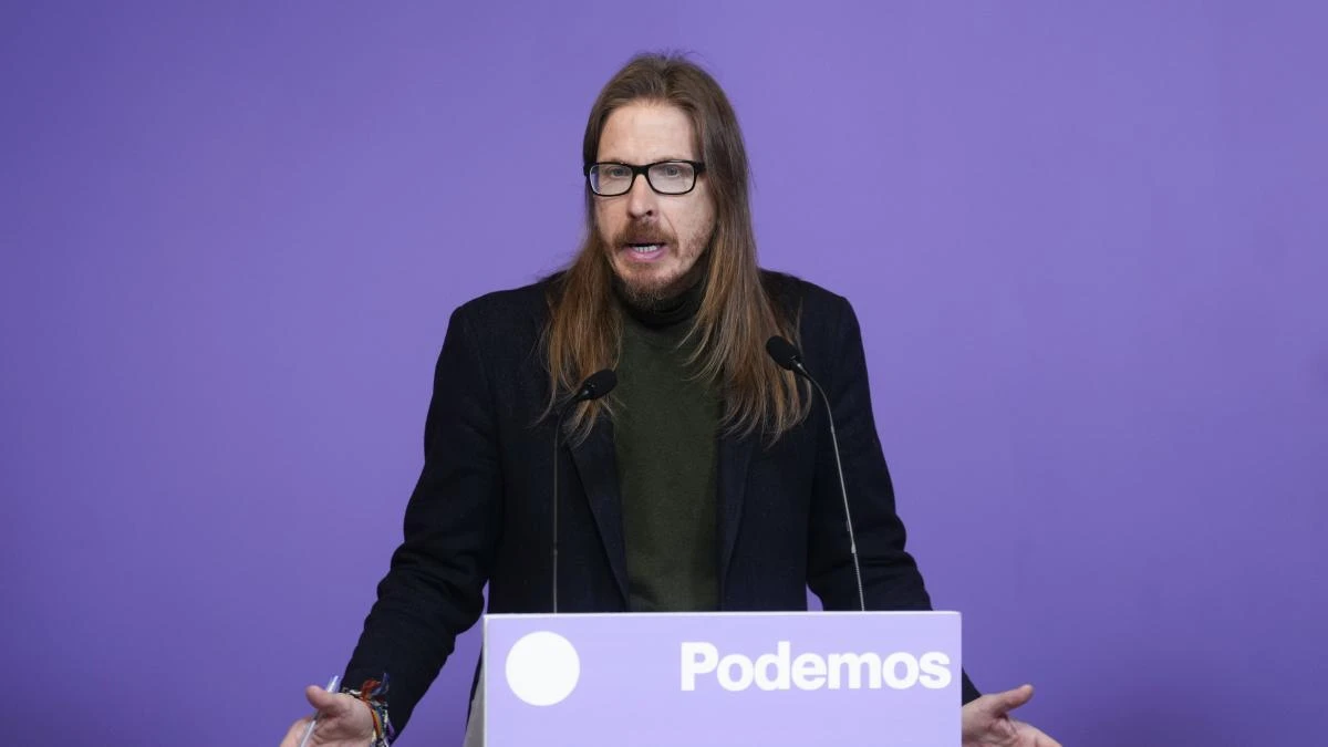 Podemos: “Ayuso debería estar en la cárcel por sus llamadas al golpismo y las muertes de las residencias”