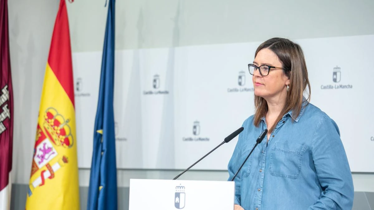 García Page lleva al Constitucional el decreto del reparto de menores migrantes