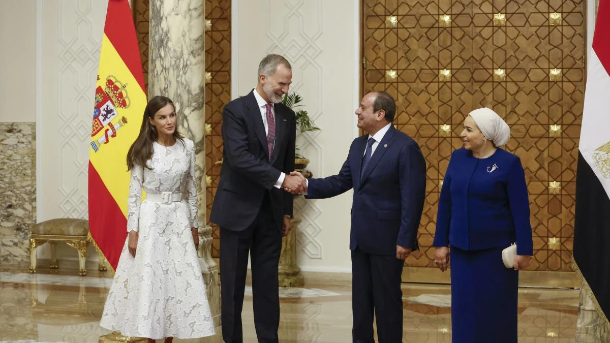 El Rey reconoce el esfuerzo mediador de Egipto para lograr el alto el fuego en Gaza