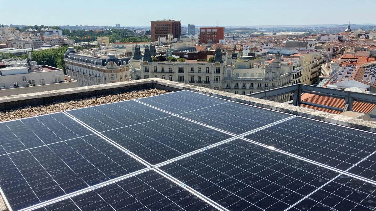 La fotovoltaica sugiere una excepción ibérica inversa: topar precios para evitar que lleguen a cero