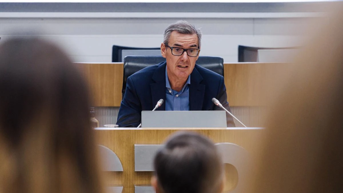 Junts pide a la CNMV que no autorice la opa del BBVA al Sabadell si queda por debajo del 50%