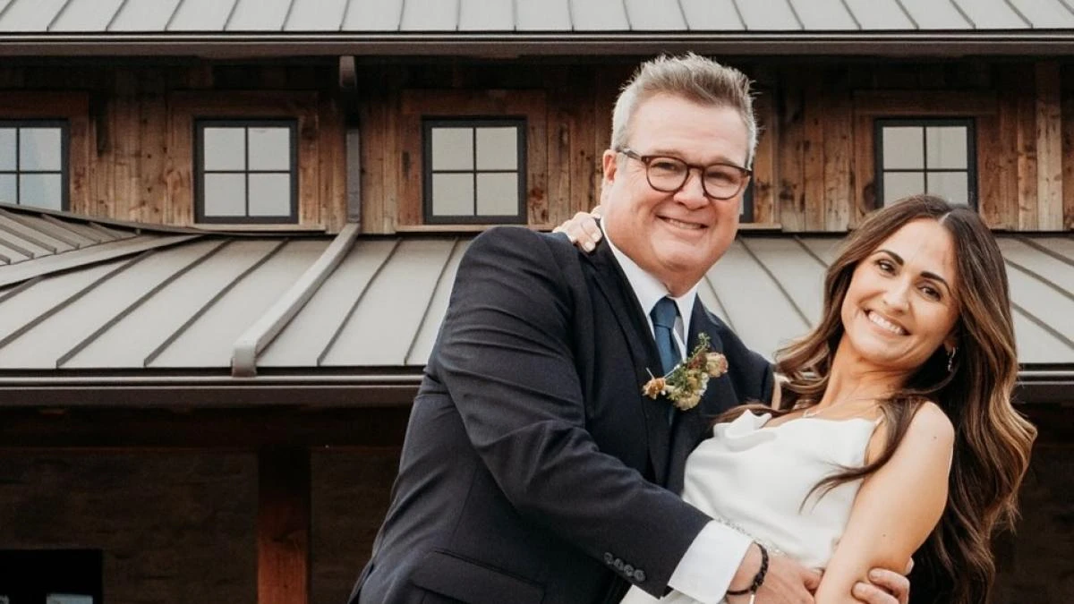 Eric Stonestreet, de 'Modern family', se casa con su novia desde hace ocho años, Lindsay Schweitzer