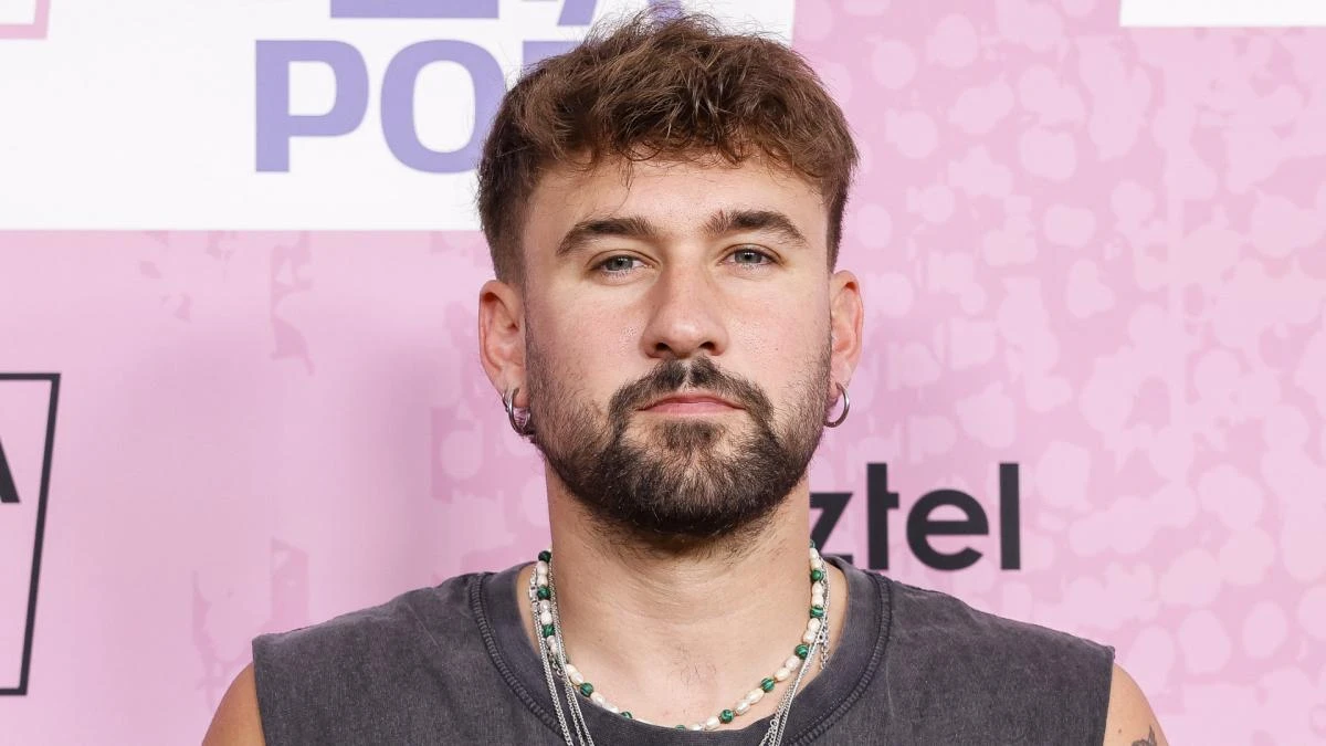 Dani Fernández, cantante, 33 años: ''Siempre he sido muy movido y la casa me quemaba. El hecho de tener a mi hija me ha hecho cogerle el gustillo al sofá''