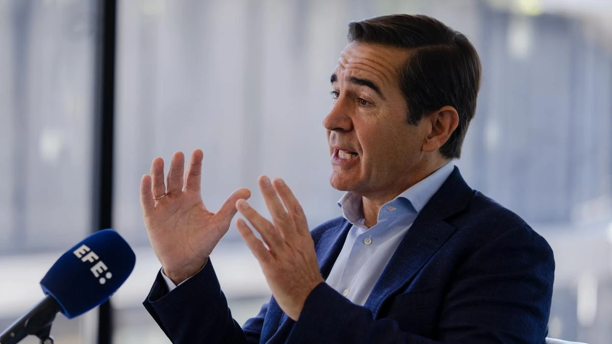 El BBVA aprueba un dividendo a pagar en los próximos días para hacer mas atractiva la opa
