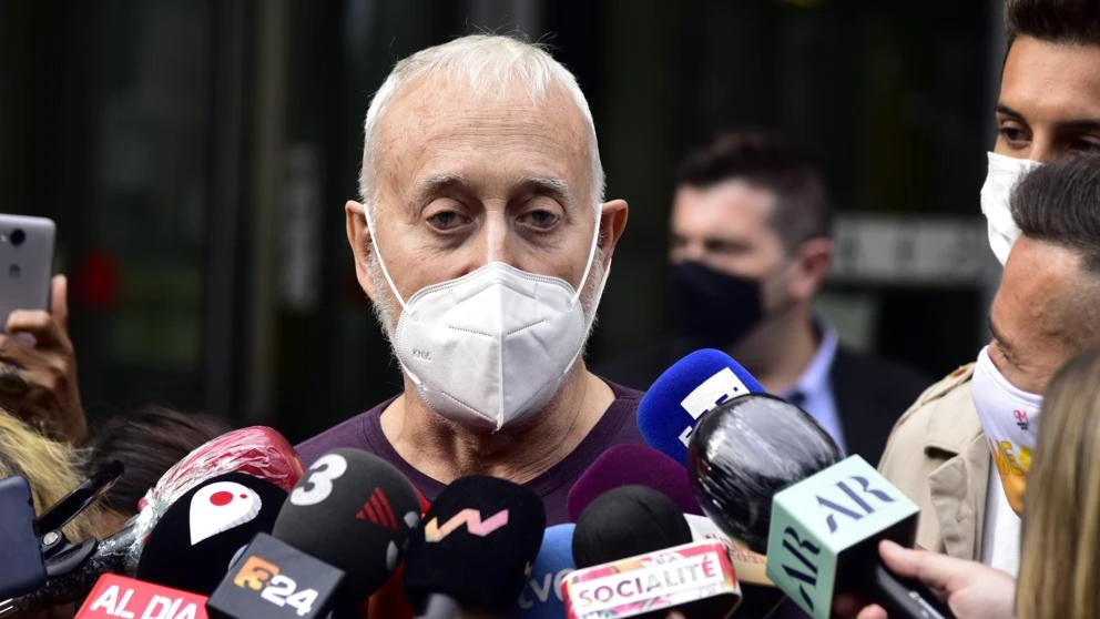 Josep Maria Mainat regresa a su casa de Horta: “Han reventado la caja fuerte”