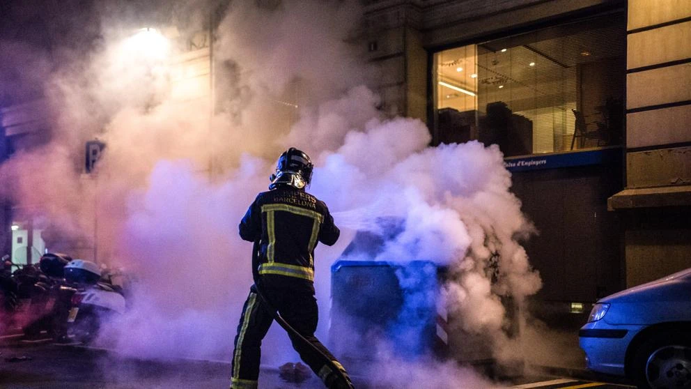 Cs y Vox se enzarzan en redes por tuits de Garriga sobre los disturbios en Barcelona
