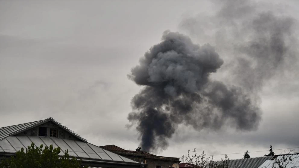 Imágenes del bombardeo en Stepanakert, una ciudad hundida por las bombas
