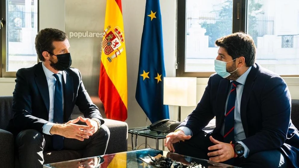 Casado cree que la situación de Illa es insostenible