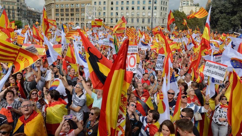Cs, PSC y PP conmemoran en un acto de SCC la manifestación del 8-O contra la independencia