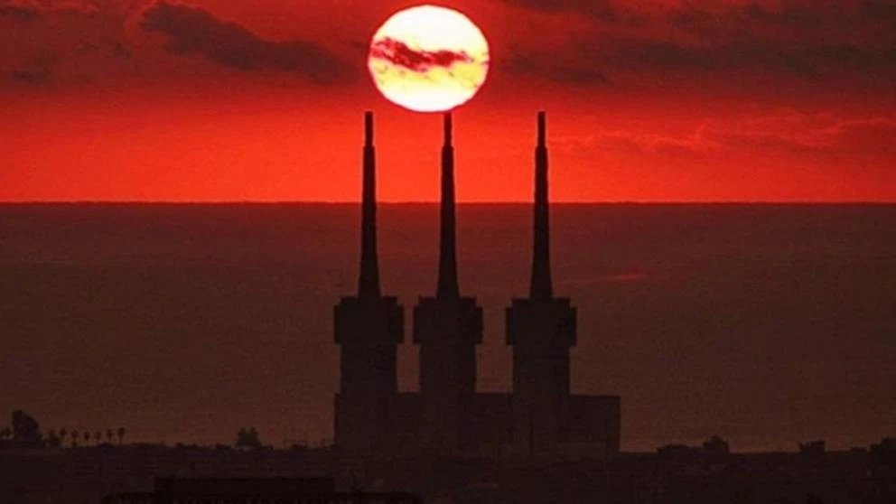 El rojo otoño de las Tres Chimeneas
