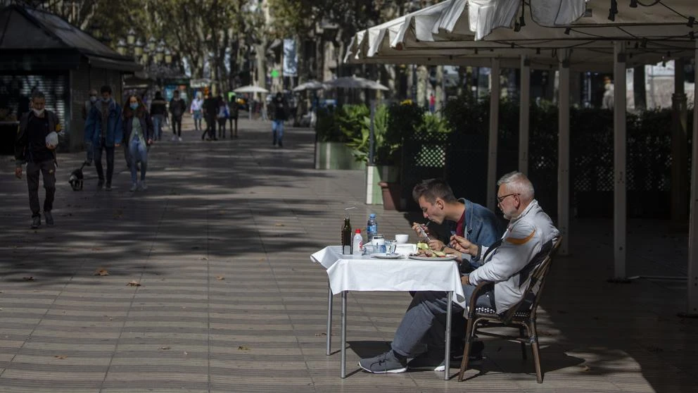 El Govern fijará por ley el deber de renegociar los contratos por la crisis