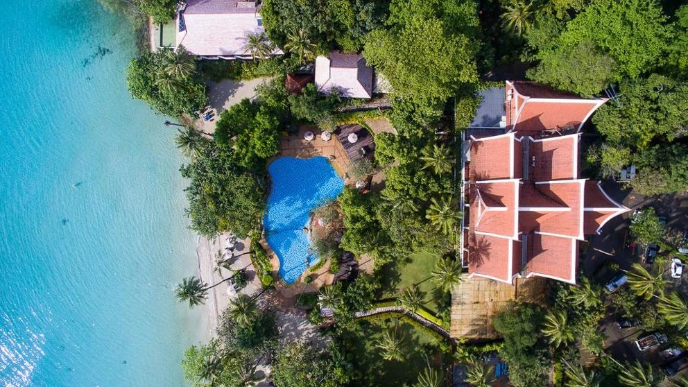 Un turista evita la cárcel en Tailandia por publicar una reseña negativa de hotel